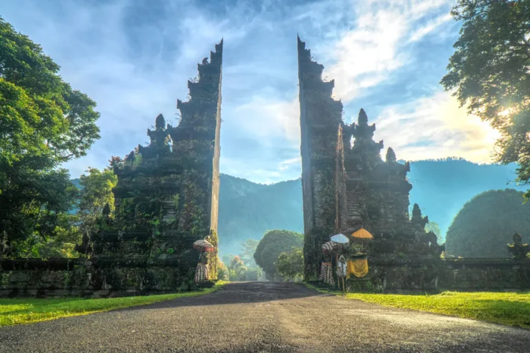 Bali temple gate