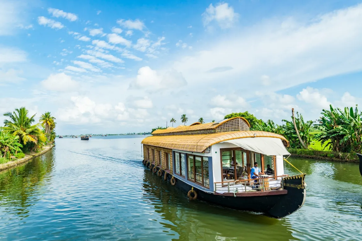 Kerala Honeymoon Packages from Hyderabad