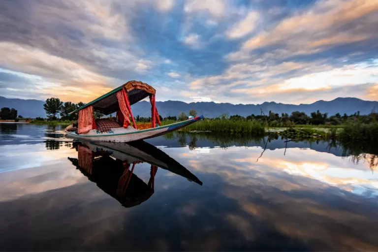 6 Days Kashmir Luxury Package